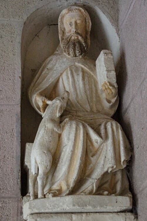 statue de saint gilles et sa biche